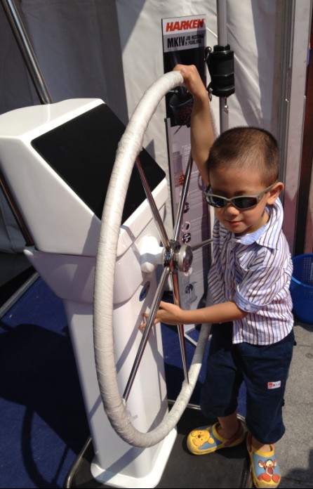 Edson steering wheel system