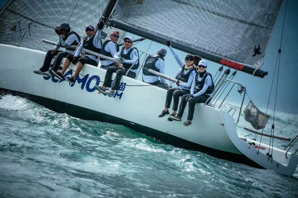 й   smw racing seamo è